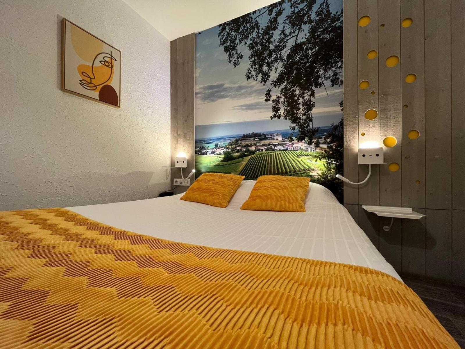 Cit'Hotel Le Cheval Blanc Cognac Centre Exterior photo